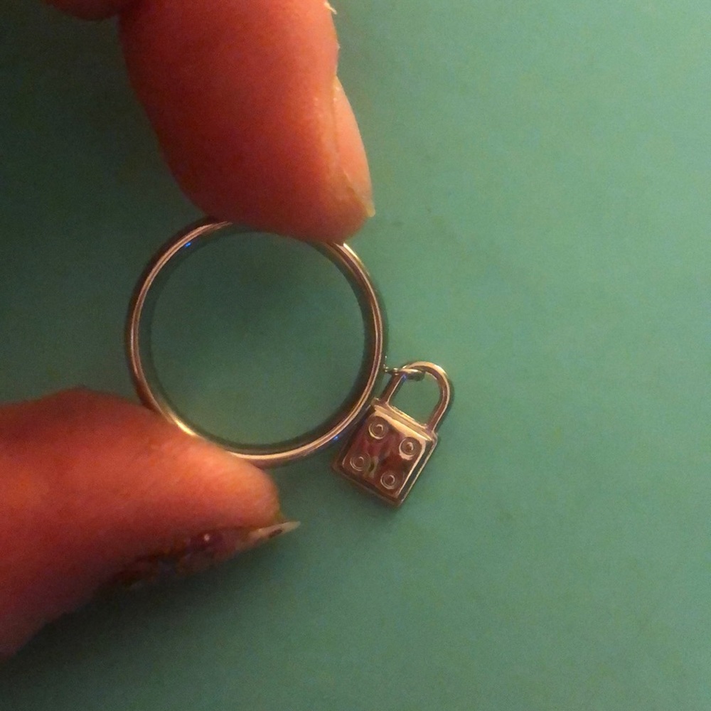 **SOLD**Set of 3 Rings w/ Lock Charm***SOLD** - Picture 4 of 6